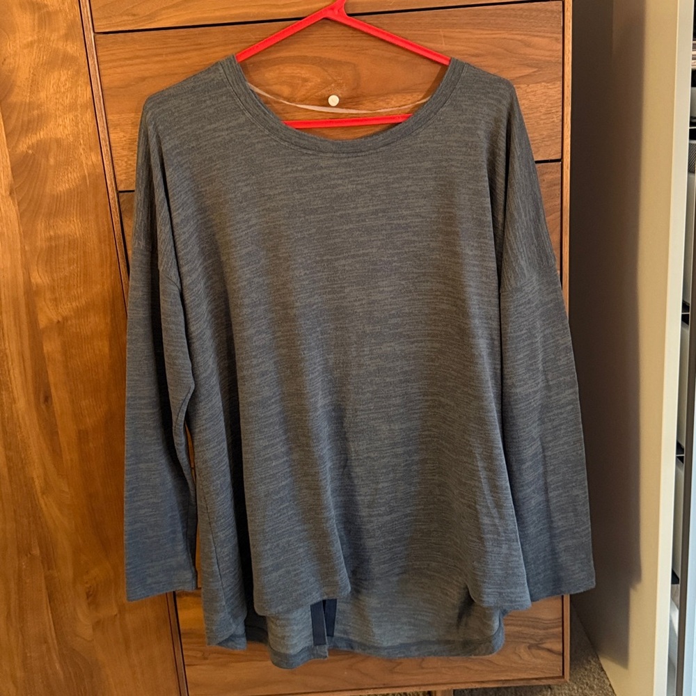 Lole open back sweater size medium blue/gray Size XL - Picture 3 of 9